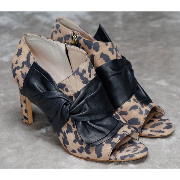 Louise Et Cie Lo Idola Leopard Print Heeled Ankle Boot Peep Toe Womens 8.5 - Picture 1 of 16